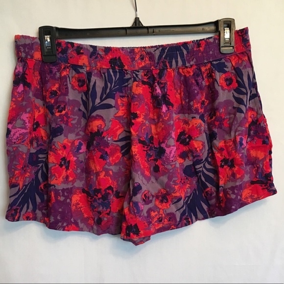 🟣 FINAL MARKDOWN 🟣 NWT Mossimo Size L Shorts - Picture 5 of 5
